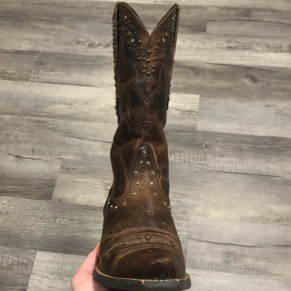 Snip toe Cowgirl Boots - Picture 7 of 7